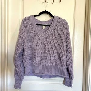 Gorgeous lavender, light purple knit sweater.